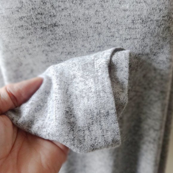 TORRID Ladies Gray Top Size 4X - Picture 11 of 12